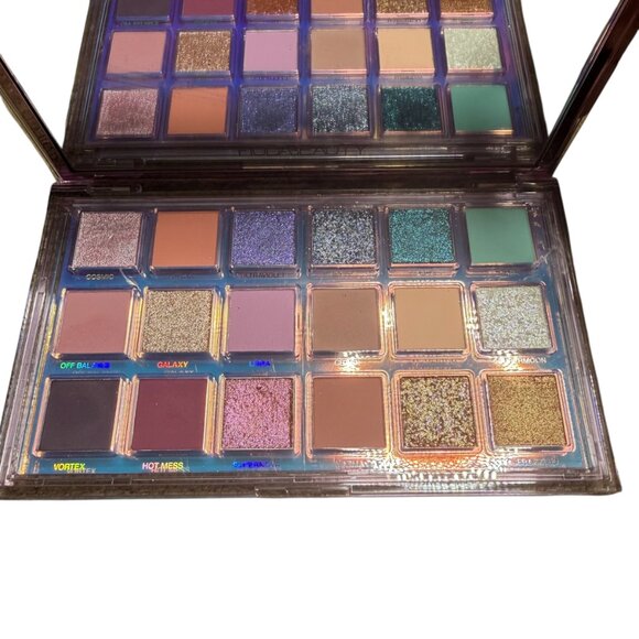 Huda Beauty Mercury Retrograde Eyeshadow Palette Discontinued - Picture 2 of 5